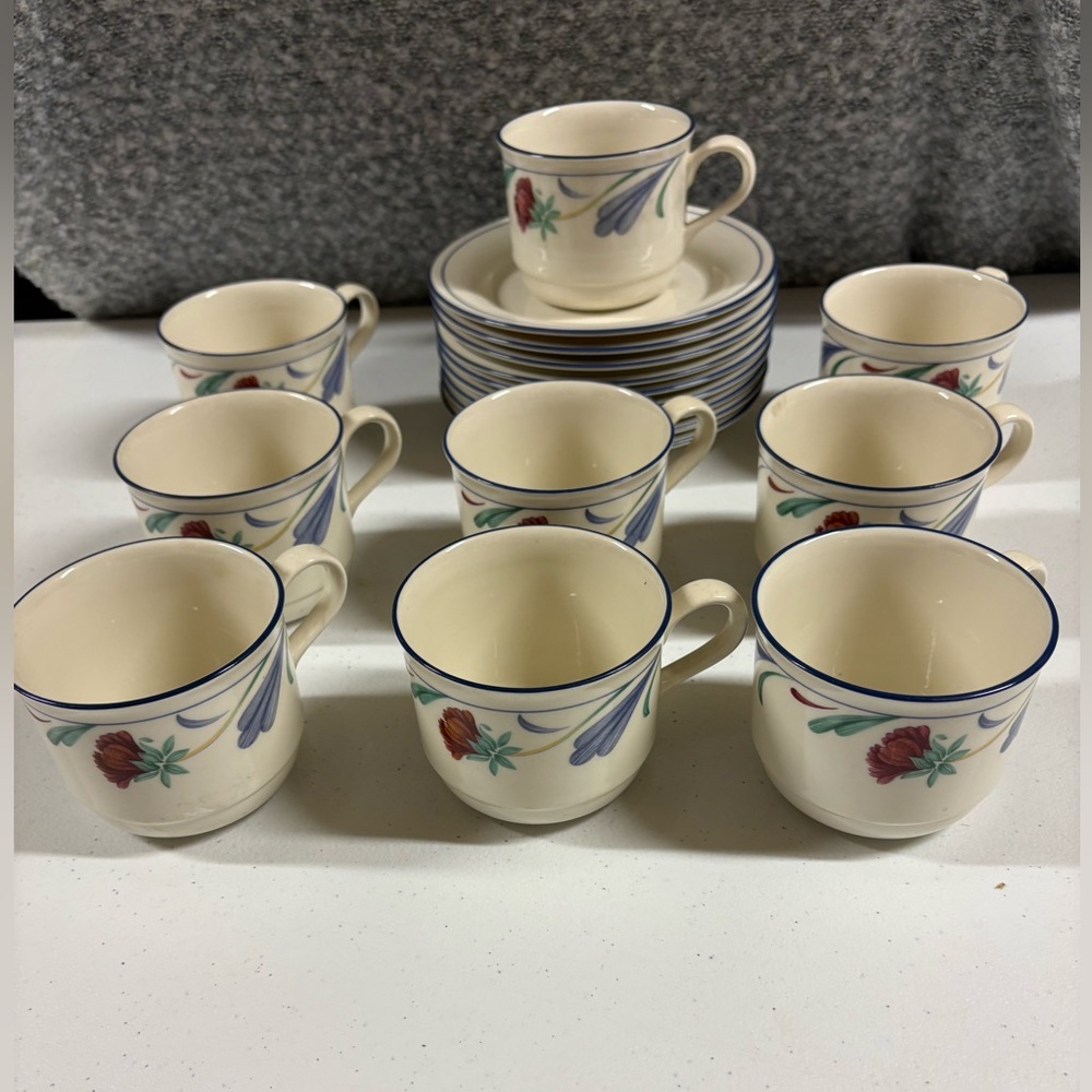 Lenox Chinastone poppies on blue cups and saucers set